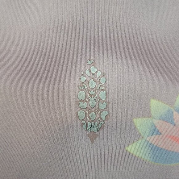 Free People FP Movement Leggings Lotus Flower Floral High-Rise Pale Purple XS - Picture 4 of 10